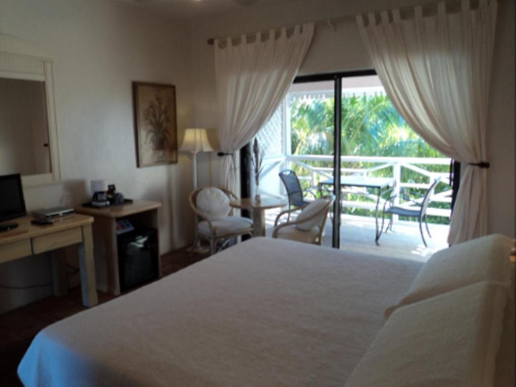 Caribbean Paradise Inn Grace Bay Værelse billede