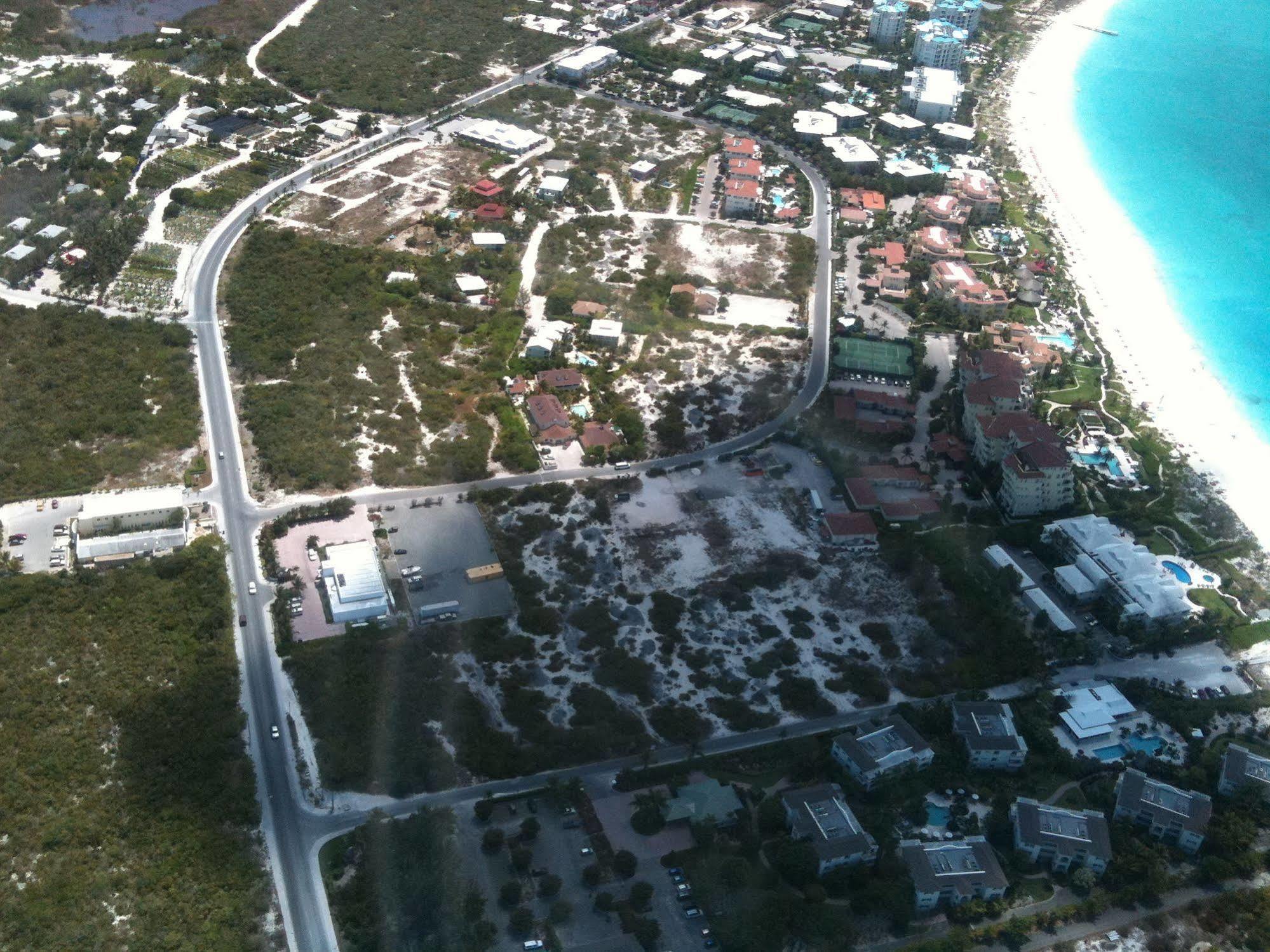 Caribbean Paradise Inn Grace Bay Eksteriør billede